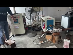 เครื่องบํารุงความร้อนโลหะขนาด 60KW ความถี่แปรเปลี่ยน 10-50khz กับเครื่องทําความเย็นอุตสาหกรรม