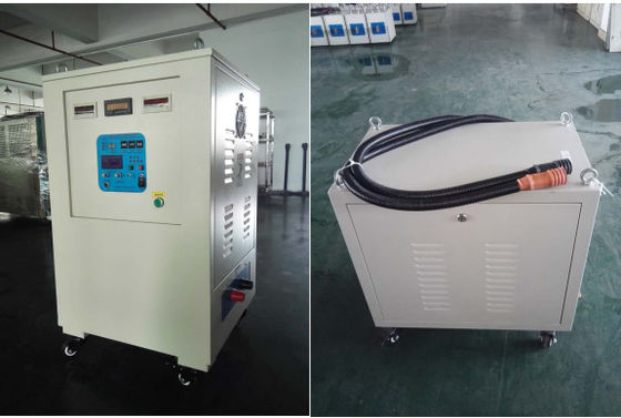 เครื่องทำความร้อนแบบเหนี่ยวนำความถี่ปานกลาง 60KW มืออาชีพสำหรับการปลอม